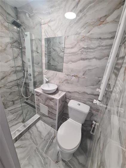 Garsoniera  renovata, mobilata si utilata intrare Racadau - 8