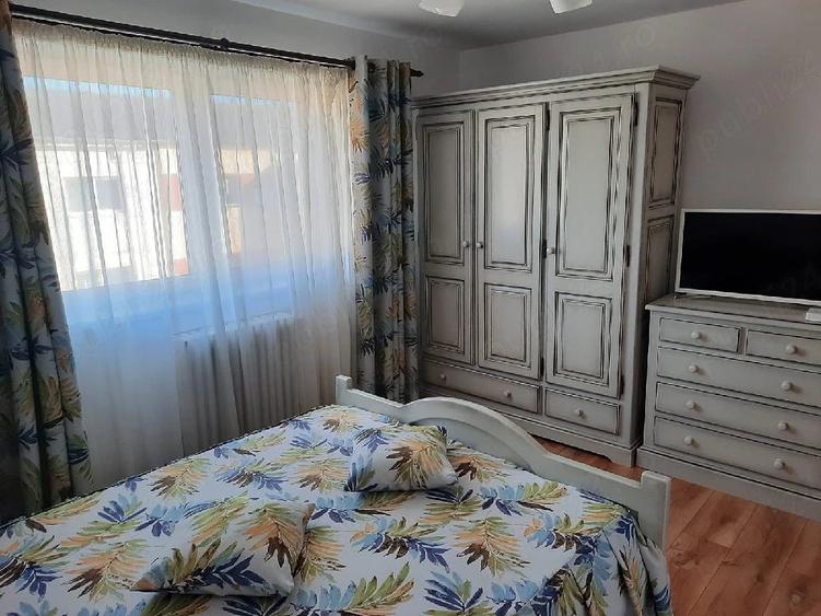 Apartament cu 2 camere semidecomandat în Cetate