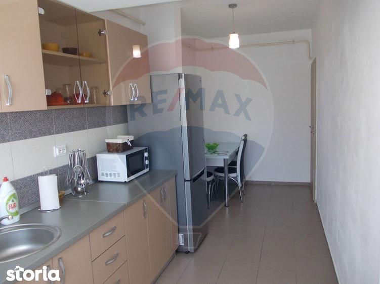 Apartament cu 2 camere, mobilat în Craiovița Nouă