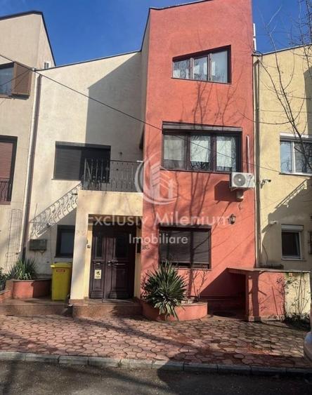 Casă individuală cu 7 camere cu Canalizare în Floreasca