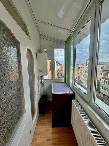 Apartament 2 camere,zona 1Decembrie - 13