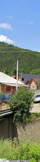Casă cu 3 camere cu Teren 200 Mp în Central