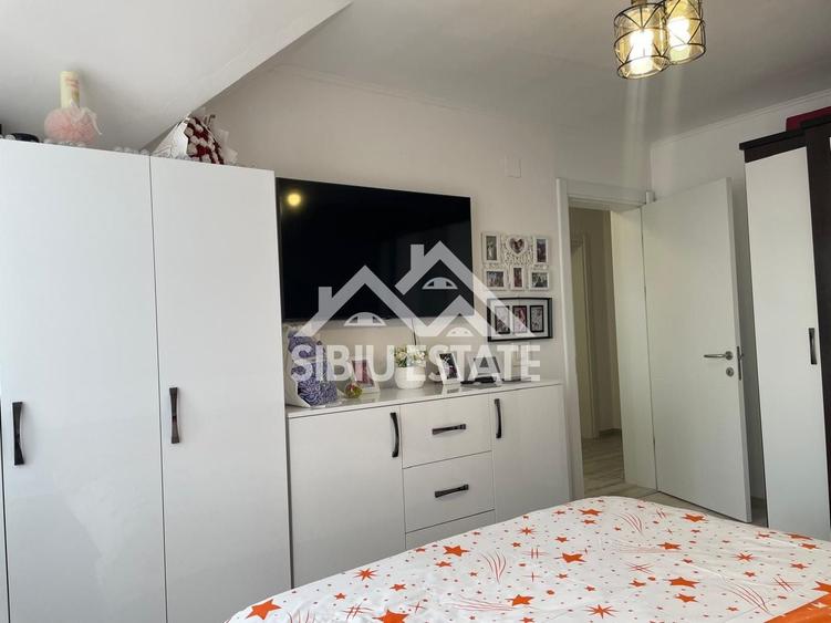 Apartament 3 camere 70 mp.  pod, loc de parcare-Selimbar - 5