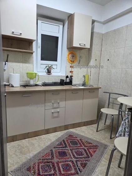 Apartament cu 2 camere decomandat, mobilat în Basarabia