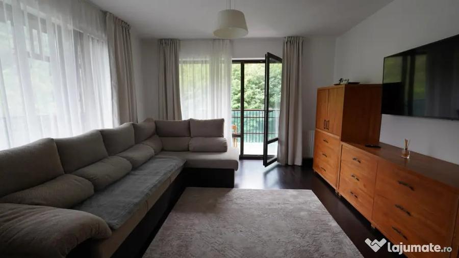 Apartament cu 2 camere decomandat în Exterior Vest