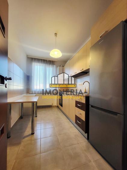 Apartament cu 2 camere decomandat, mobilat în Decebal