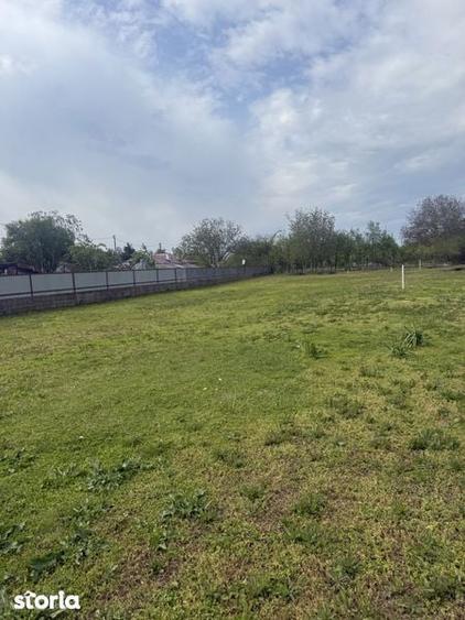Teren intravilan 1000m2 la Sosea - 3