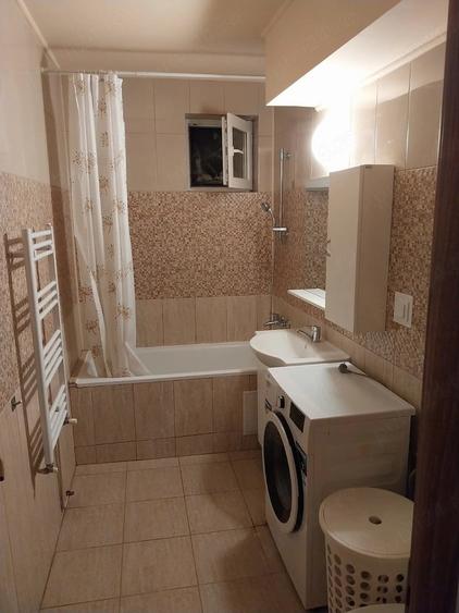 Apartament cu 2 camere decomandat în Independenței
