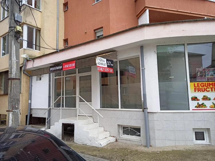 Spațiu comercial, de 32 mp, în Cetate