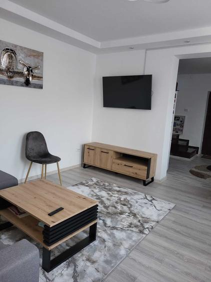 Casă cu 3 camere în Central
