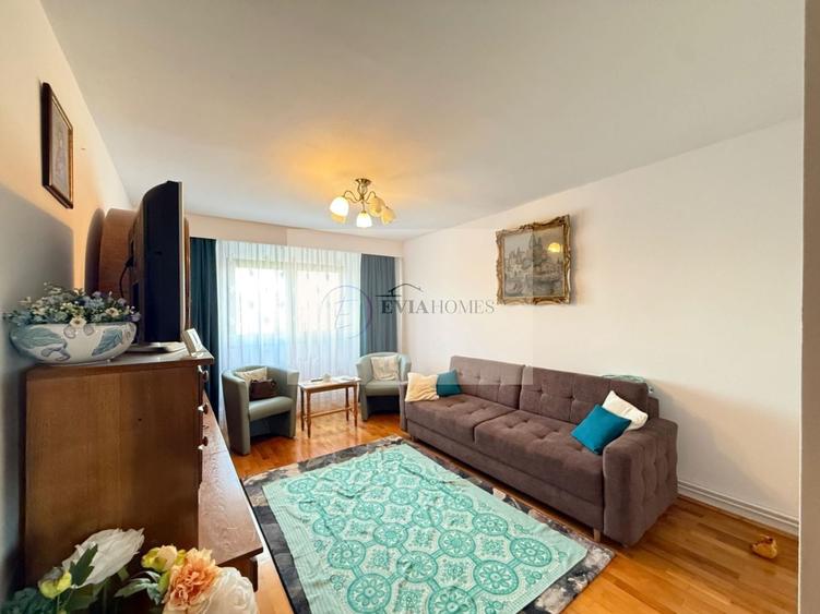 Apartament cu 3 camere decomandat, mobilat în Mărăști