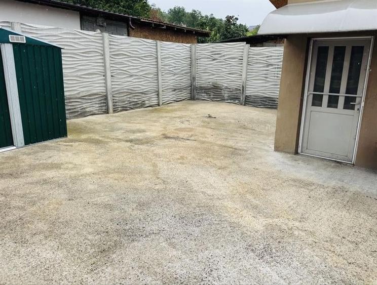 Casă individuală cu 4 camere cu Teren 400 Mp în Podari