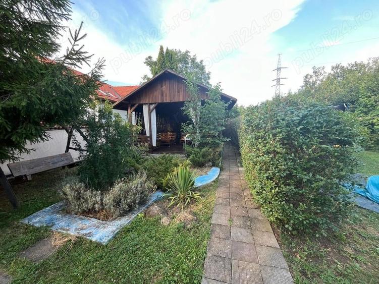 Casă cu 6 camere cu Teren 2000 Mp în Făget