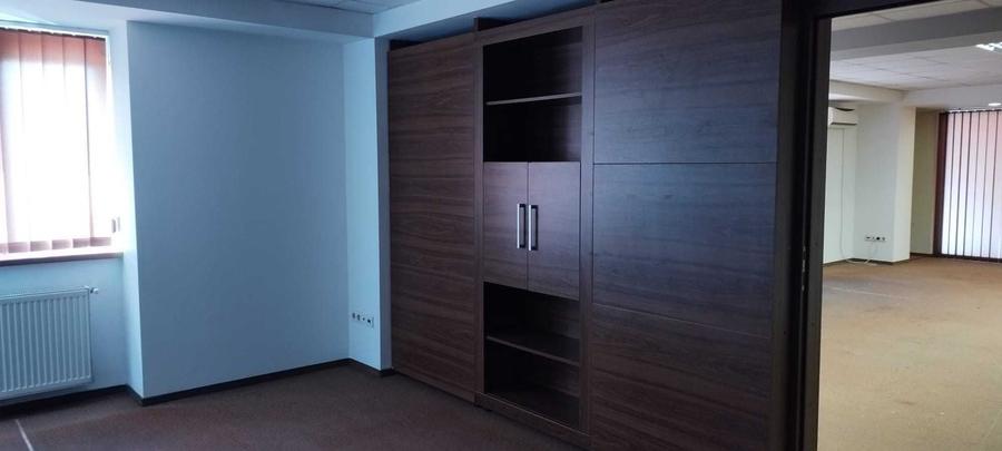 Spațiu comercial, de 83 mp, în Exterior Vest
