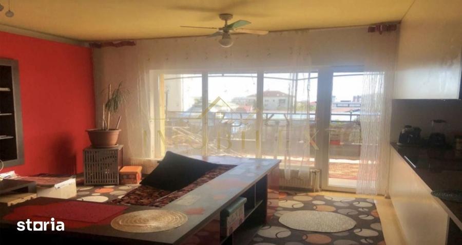 Apartament cu 3 camere în Zorilor