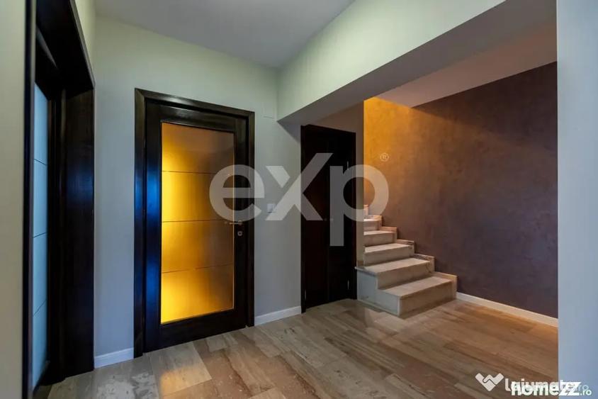 Casă cu 5 camere cu Teren 254 Mp în 9 Mai