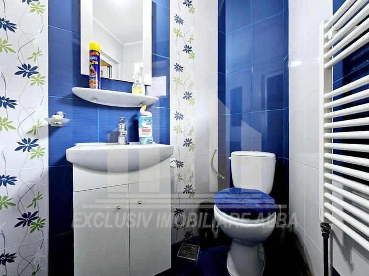 Casă individuală cu 6 camere cu Teren 400 Mp în Valea Mănăstirii