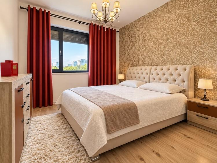 Apartament cu 4 camere decomandat, mobilat în Băneasa