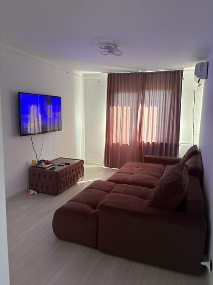 Apartament cu 2 camere decomandat în Exterior Vest