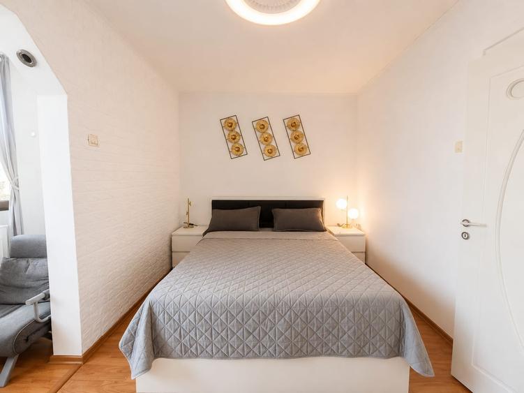 Apartament cu 2 camere semidecomandat în Astra