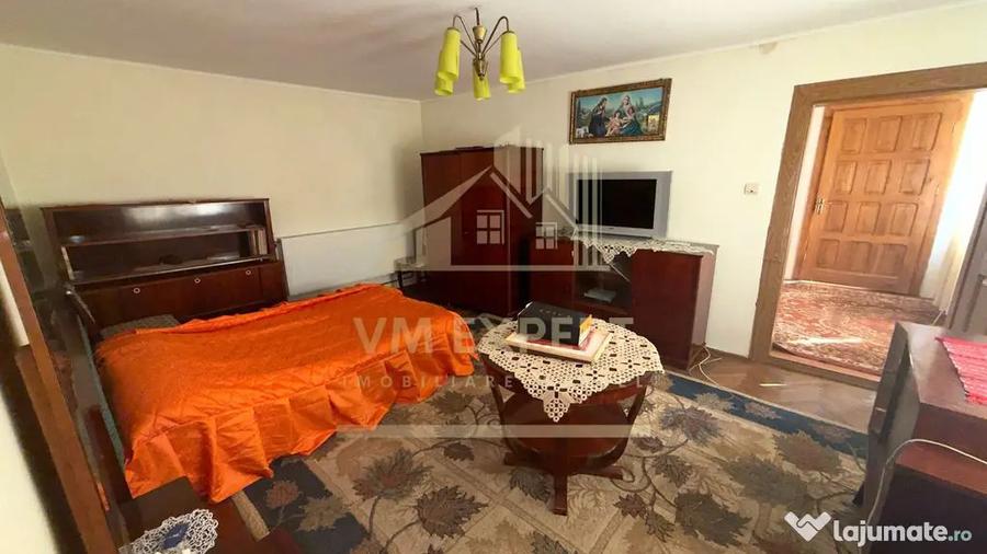 Casă cu 4 camere cu Teren 1316 Mp în Lerești
