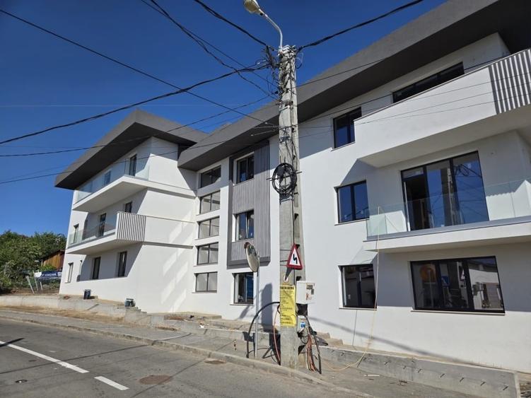 Apartament cu 2 camere decomandat în Rogerius