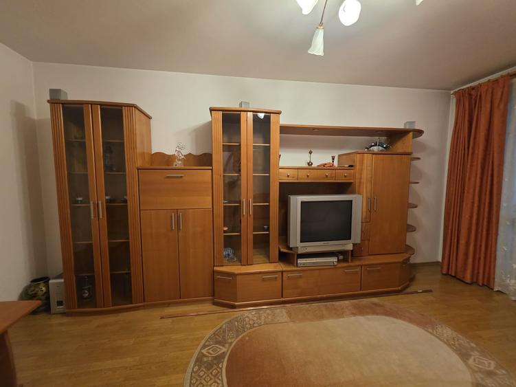 Drumul Taberei, 3 camere, decomandat, 2 min parc, 5 min metrou, etaj 1 - 3
