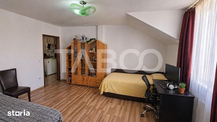 Apartament cu 3 camere decomandat în Terezian