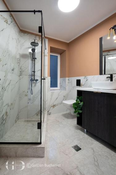 Apartament cu 3 camere în Calea Victoriei