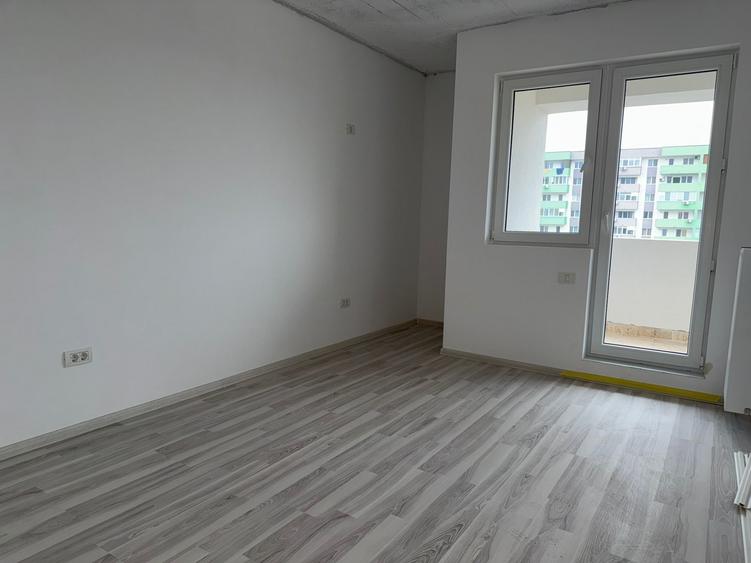 Garsonieră decomandată în Berceni