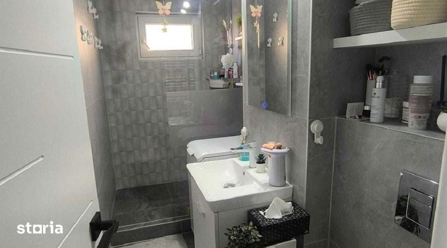 Apartament cu 3 camere decomandat în Elisabetin