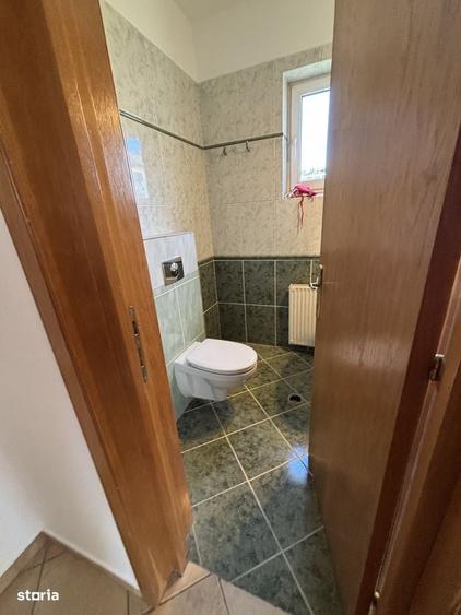Apartament cu 4 camere decomandat în Herăstrău