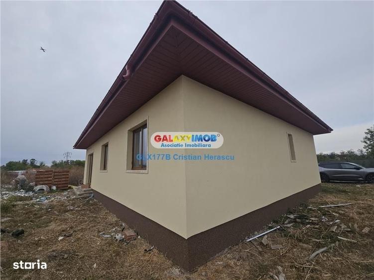 Casă cu 4 camere în Gulia