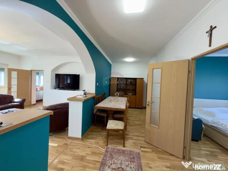 Casă cu 4 camere cu Teren 506 Mp în Sânmartin