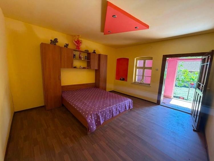 Casă cu 3 camere în Cigmău