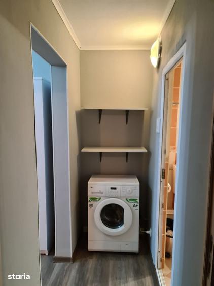 Apartament cu 3 camere decomandat în Galata