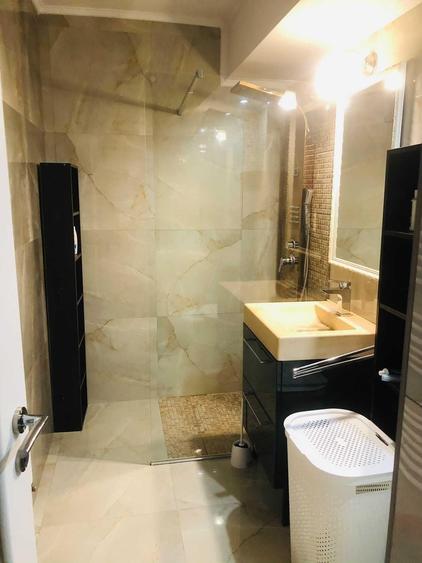 Apartament cu 2 camere decomandat în Exterior Vest