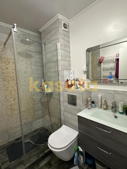 Apartament cu 3 camere decomandat, mobilat în Crângași