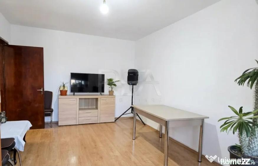 Apartament cu 3 camere decomandat în Gorjului