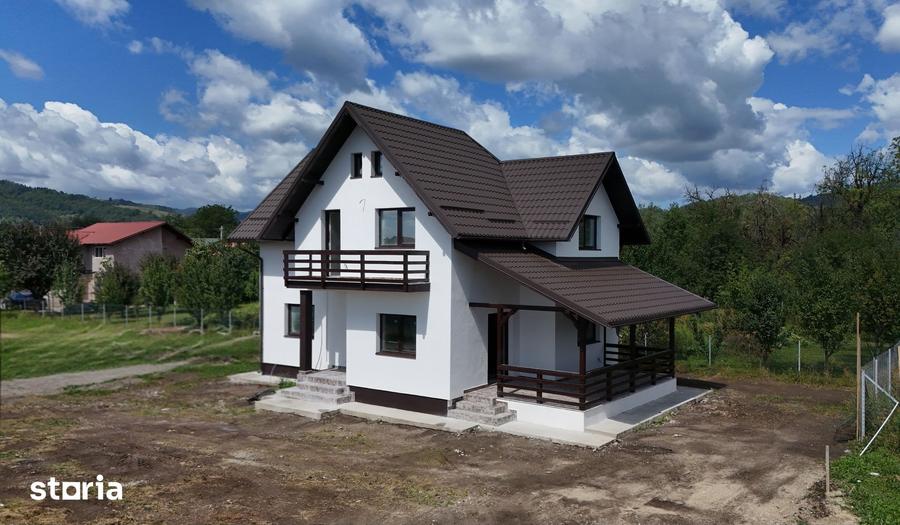 Casă cu 4 camere cu Teren 575 Mp în Brebu