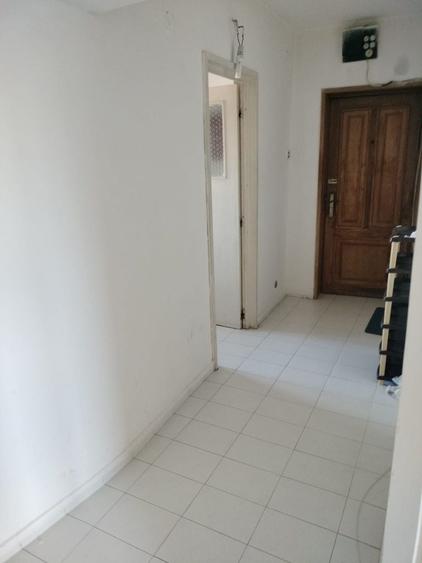 Se inchiriaza apartament 2 camere - 1
