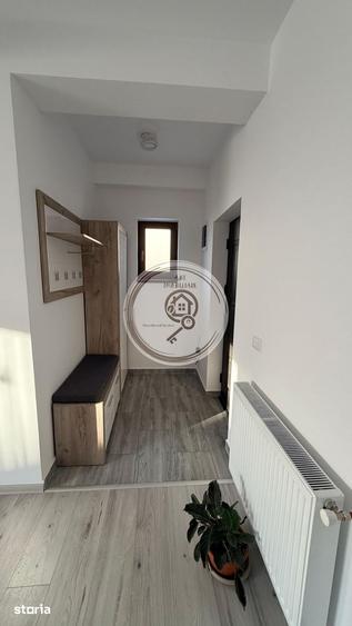 Casă cu 4 camere cu Teren 200 Mp în Tractorul