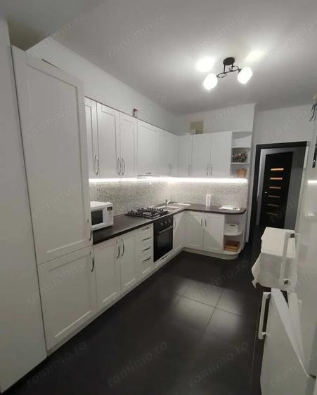 Apartament cu 2 camere decomandat în Gorjului
