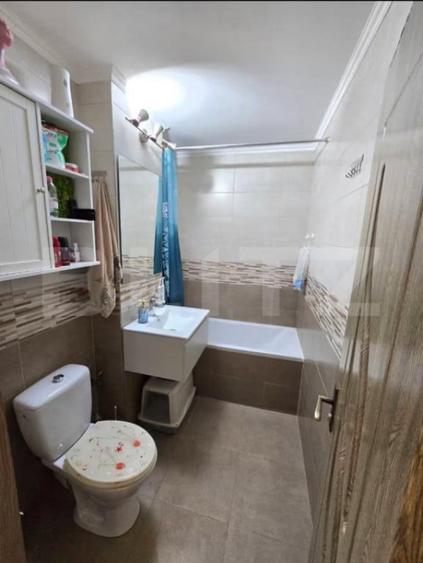 Apartament cu 2 camere, 50 mp, etaj intermediar, renovat, z - 6