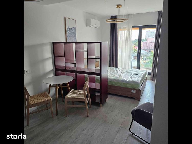 Garsonieră decomandată în Viilor