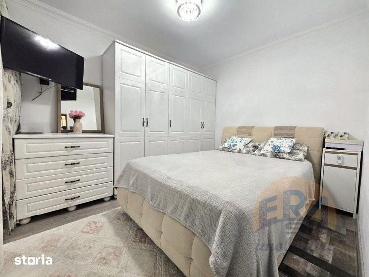 Apartament cu 3 camere semidecomandat în Central
