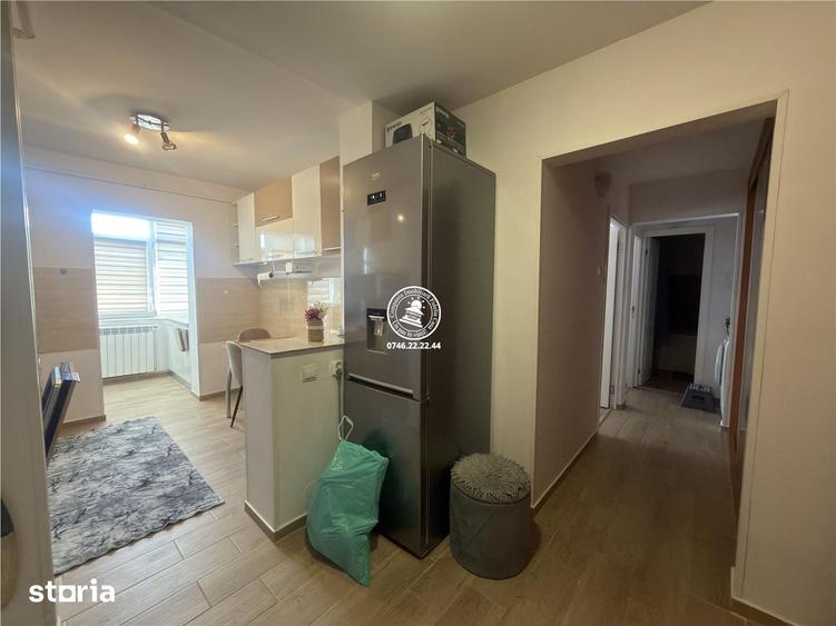 Apartament cu 3 camere decomandat în Dacia