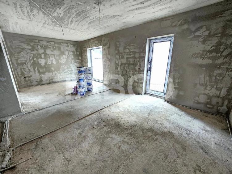 Casă cu Teren 215 Mp în Central