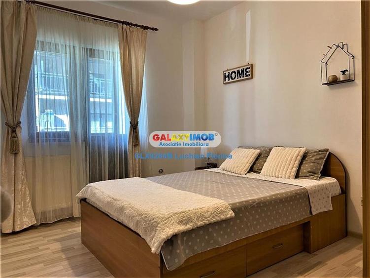 Apartament cu 3 camere decomandat, mobilat în Central