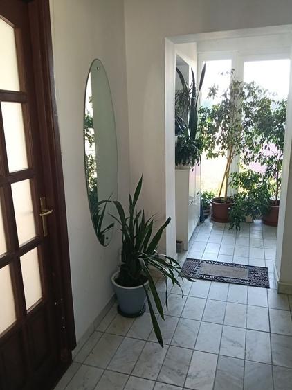 Apartament cu 3 camere în Ultracentral